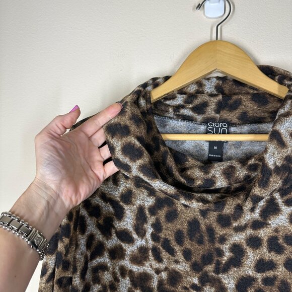 Ciara Sun Woo Leopard Cowl Knit Top Womens Size M Boho Neutral Femme Pullover - Picture 2 of 6